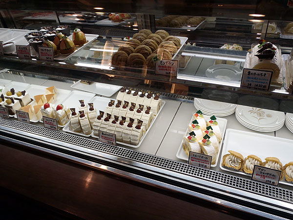 栗の木テラスのショーケース